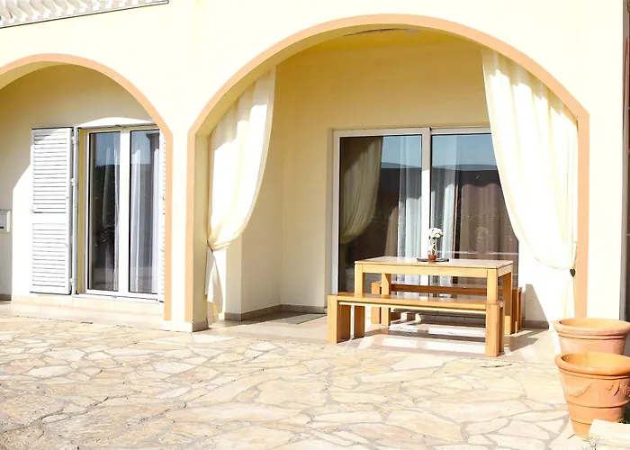 Villa Luka
