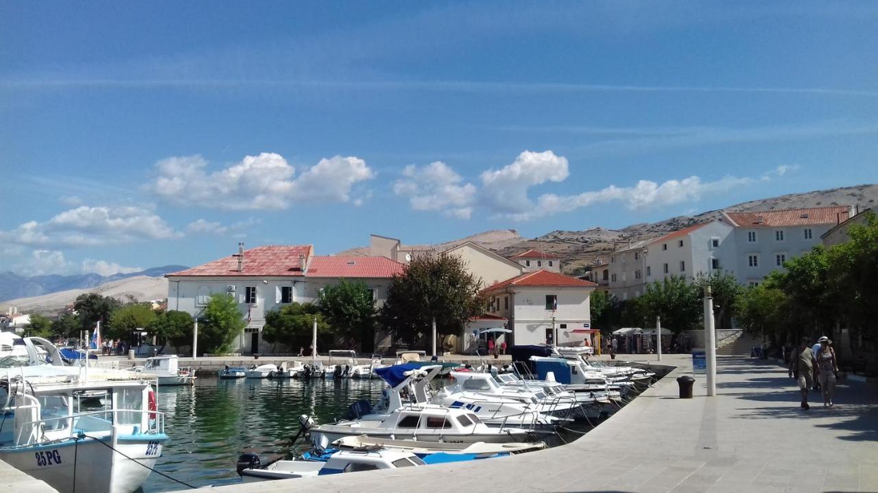 Luka * Pag Town