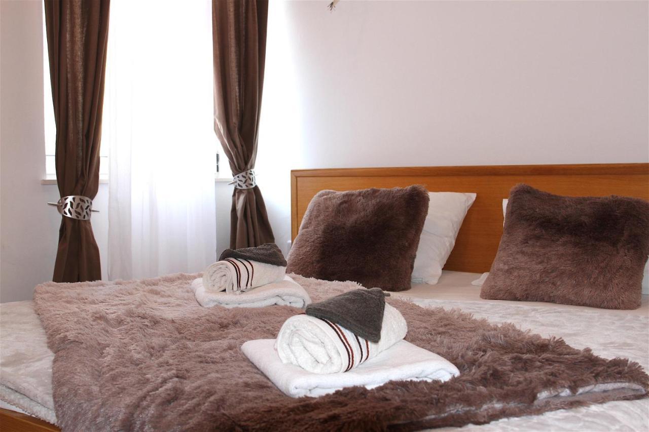 Apartament Luka Pag Town
