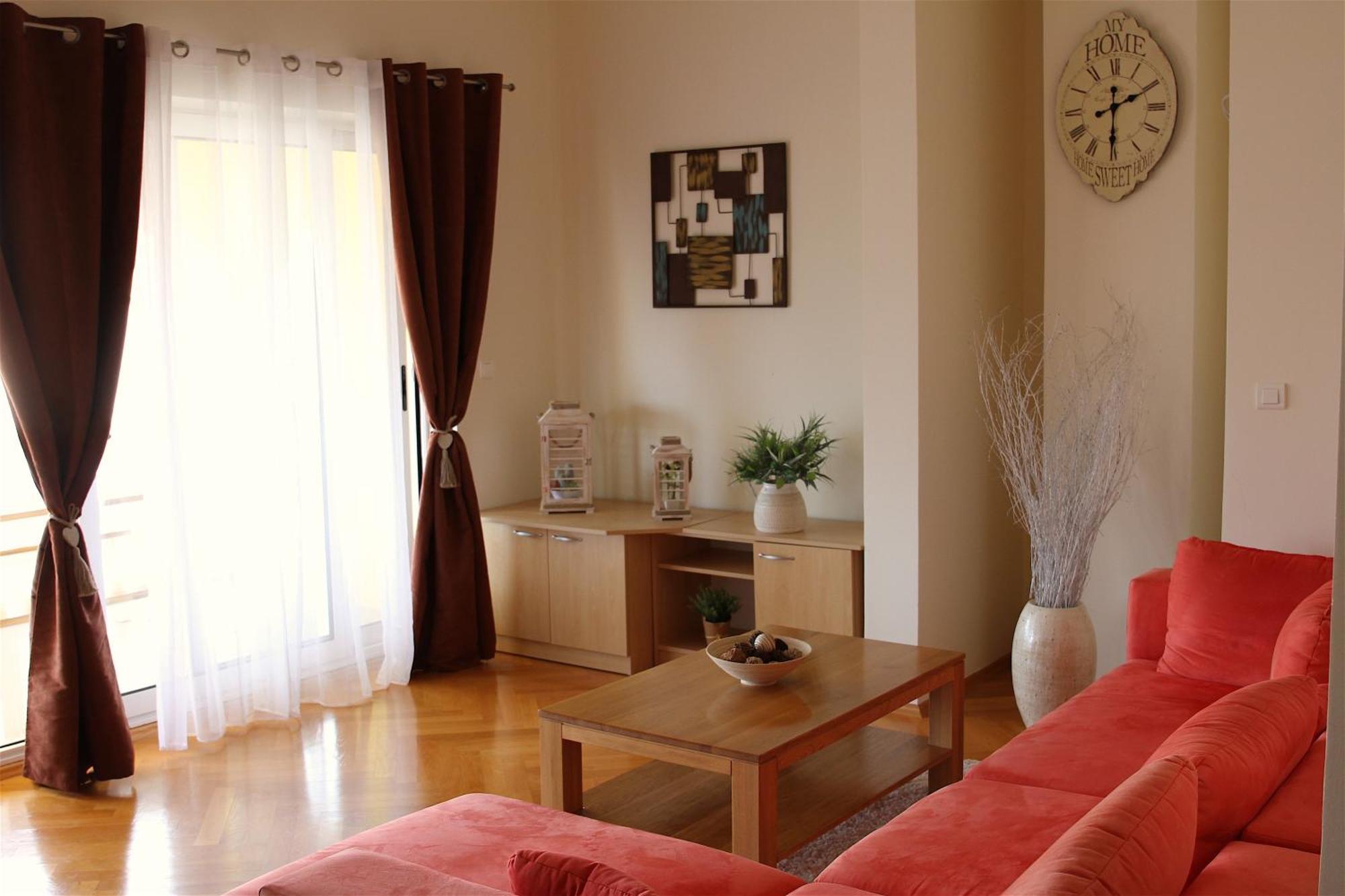 Apartament Luka *