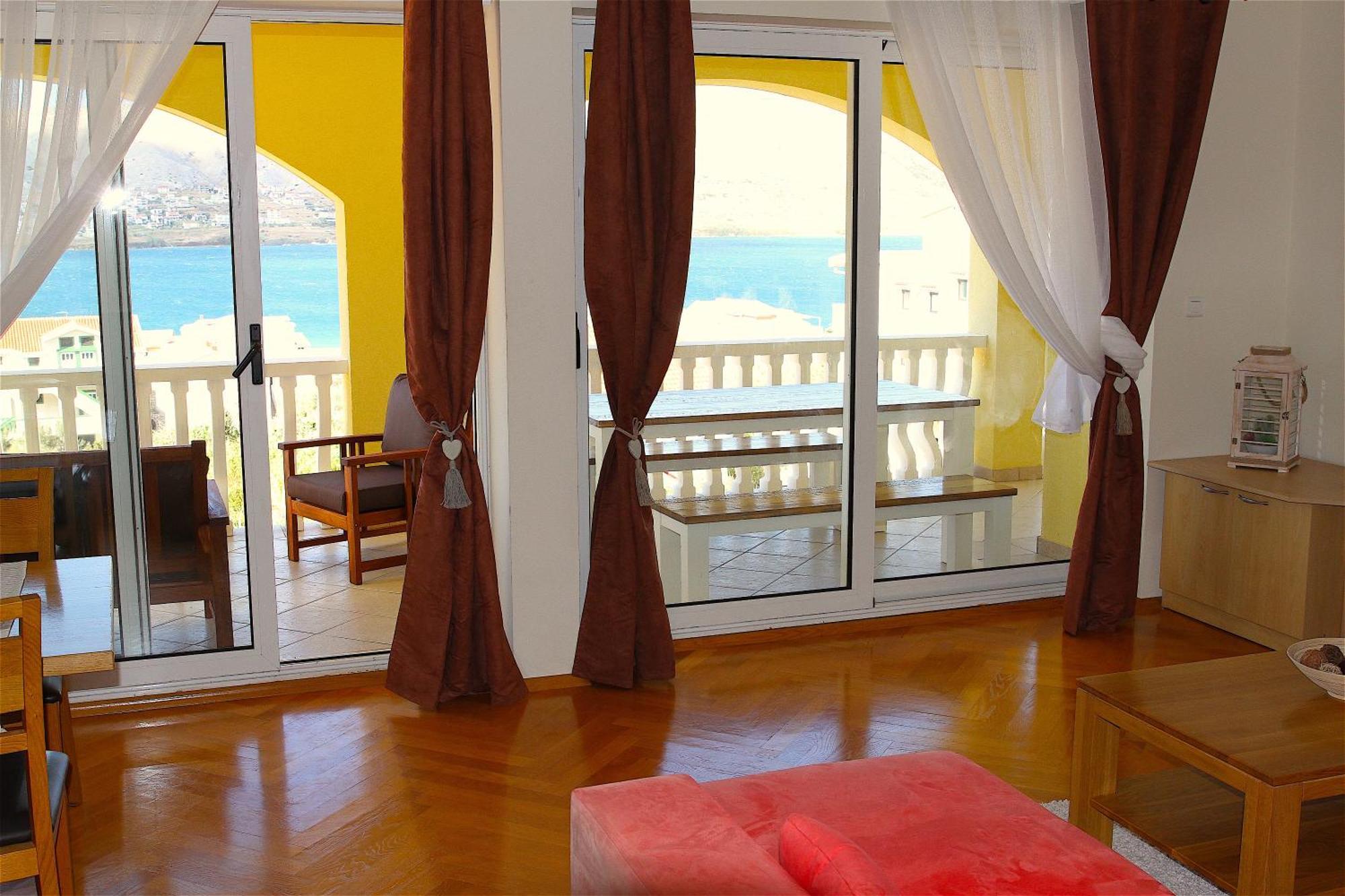Luka Apartman